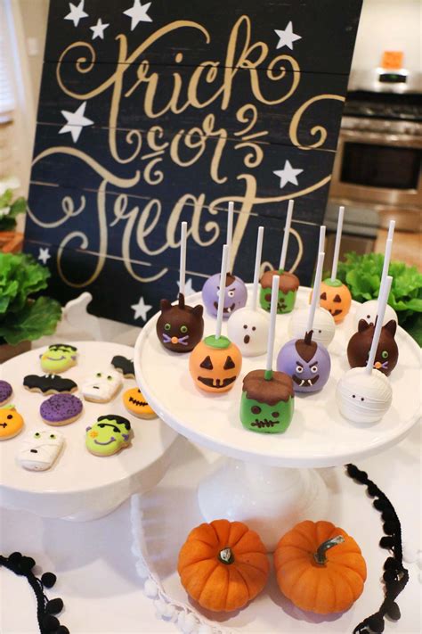 A Festive And Easy Halloween Dessert Table At Home With Natalie