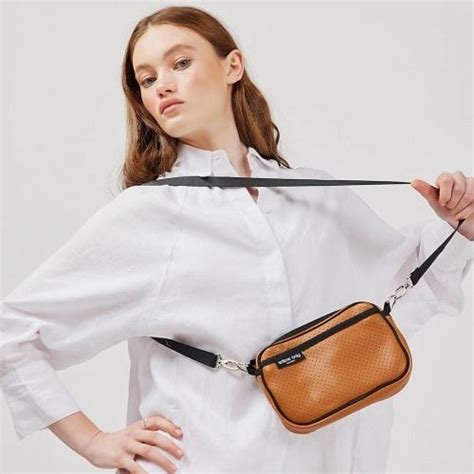 Aus Willow Bay Crossbody