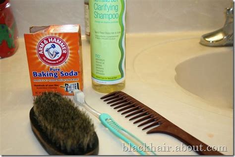 See How Easy It Is To Clean Combs And Brushes With This Tutorial How To Clean Combs Hair