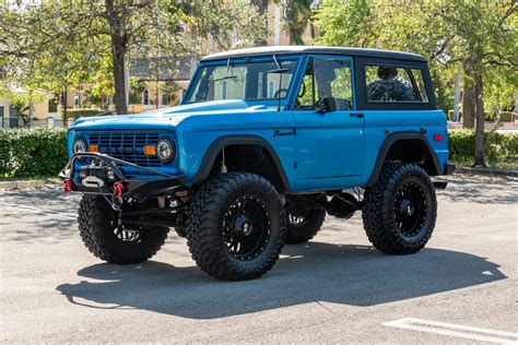 1972 Ford Bronco Hides GM Surprise Under The Hood To Go Along With 20