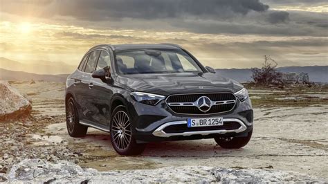 Mercedes Benz Glc 2023 Chính Thức được Công Bố Giá Bán Tăng Mạnh So Với Thế Hệ Cũ