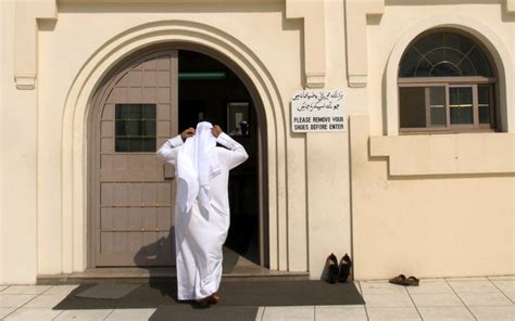 Adab Masuk Masjid Sesuai Sunnah Rasulullah Saw Masjid Cut Meutia