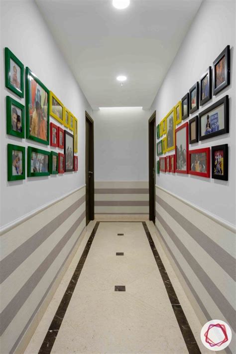 Pretty Passageways Designed In 10 Different Ways Gallery Wall Design Home Passage Wall Design