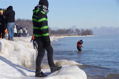 Milwaukeeans Make 2018 Polar Bear Plunge Despite Subzero Temps