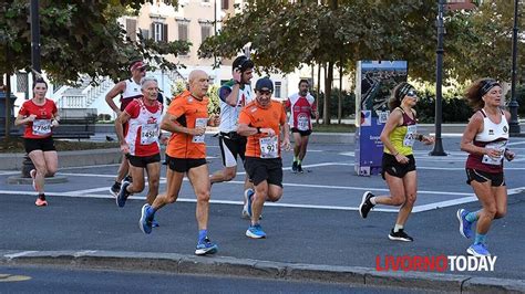 Half Marathon 2022 La Carica Dei Mille Runners Per Le Strade Di Livorno