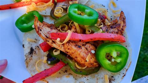 How To Make Chicken Fajitas On A Pit Boss Griddle Youtube