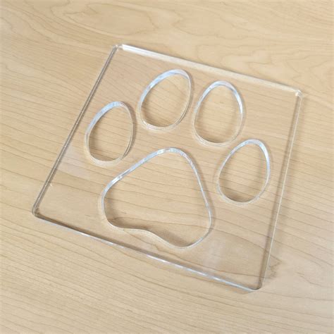 Single Paw Print Inlay Acrylic Router Template — Wood Grain Junkie