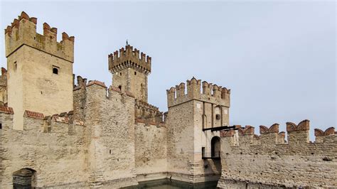 Castello Di Sirmione IVAR