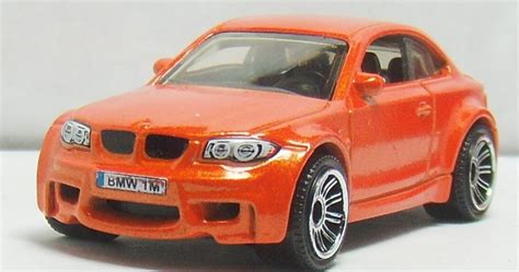 Two Lane Desktop Matchbox Bmw 1m