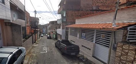 Homem Morto A Facadas Pela Esposa Em Salvador