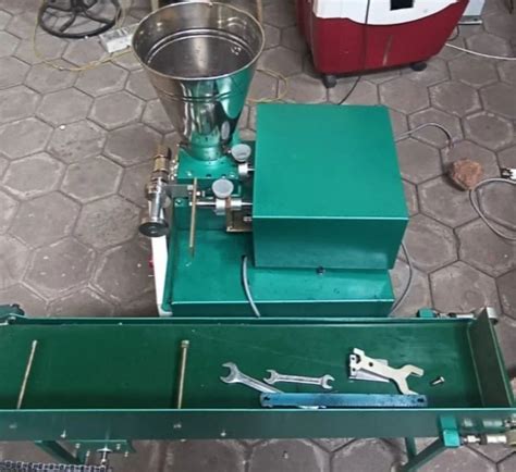 Iron Dhoop Stick Making Machine Strokes Min At In Indore