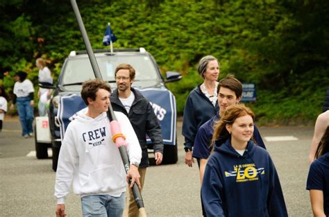 Lake Oswego High School Celebrates Homecoming News