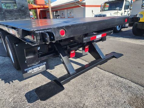 Peterbilt Tandem Axle Flatbed Truck Hp Speed Manual