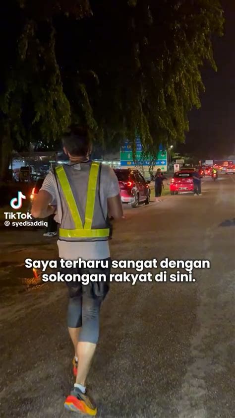 Syed Saddiq Is Running 200km From Muar To Parlimen To Raise Funds For His Constituency R Malaysia