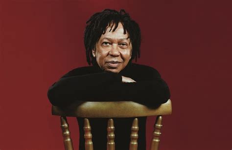 Alô cariocas Djavan apresenta Turnê D no Qualistage Djavan