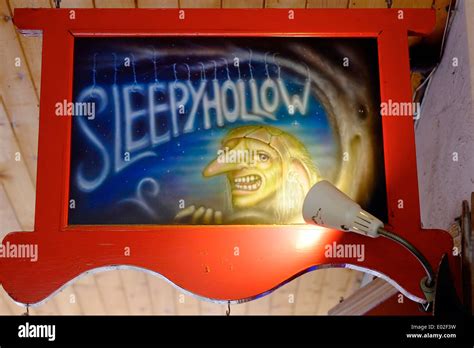 Sleepyhollow Spooky Shop Sign Matlock Bath Derbyshire England Uk Stock