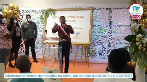 Cérémonie de remise de médailles du travail par le Maire du Gosier