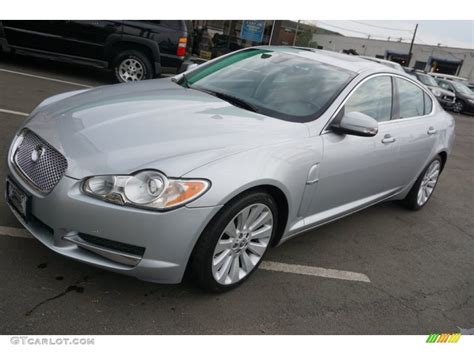 2009 Liquid Silver Metallic Jaguar XF Premium Luxury 103674381