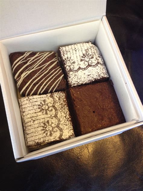 View Brownie Gift Boxes Pictures