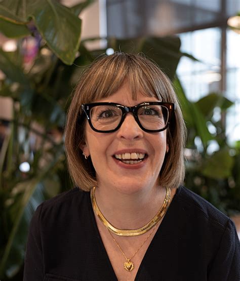 Lizzie Snell Managing Director