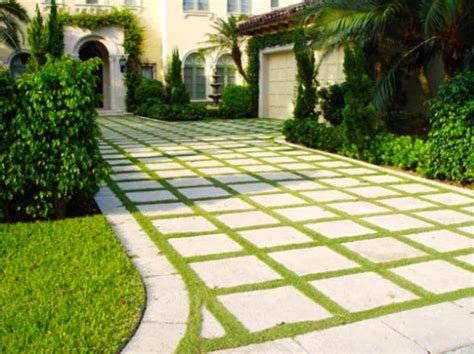 Grass between Pavers | DIY Home Improvement Forum