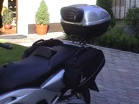 Tmax Con Borse Laterali Semirigide Givi T427 Zelig Planet