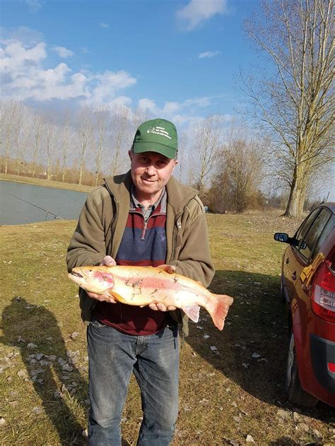 Album Le président à la pêche dernière truite club Pêche