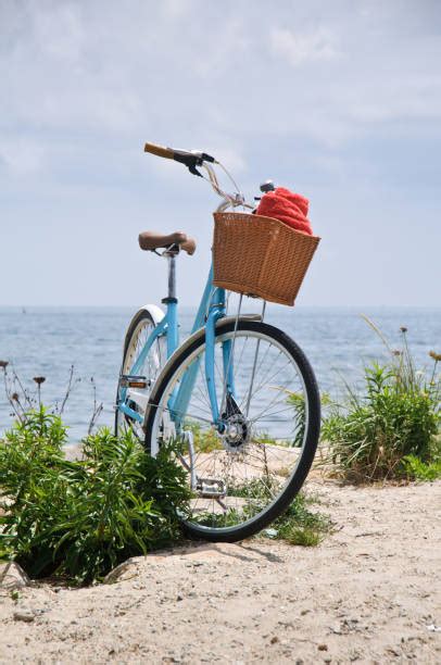 1,200+ Beach Bike Basket Stock Photos, Pictures & Royalty-Free Images - iStock