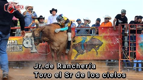 Jr de RancheríaToro el Sr de los cielos Rancho Hnos Sanchez Santa Fe