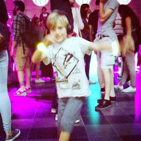 Volledig Uit De Bol Gaan Silentdisco Benenwerk Brugge