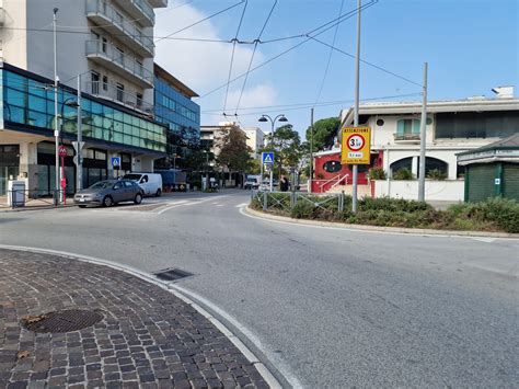 Riccione Niente Mezzi Pesanti Sul Ponte Di Viale D Annunzio E Bus