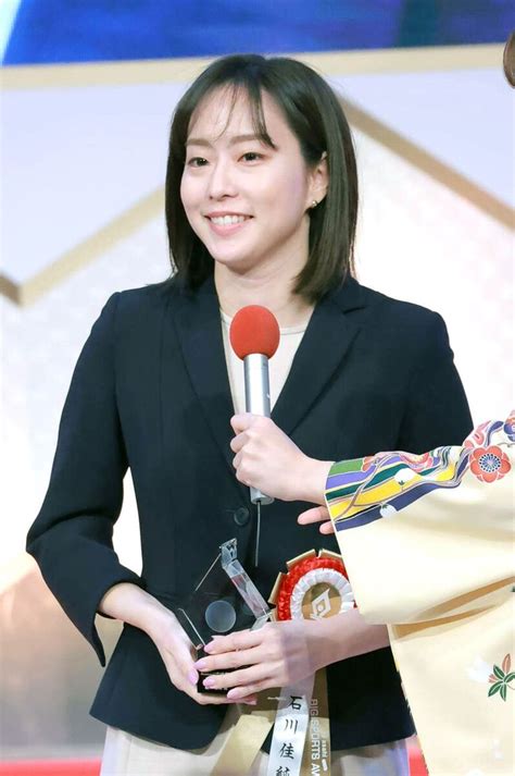 石川佳純さん、パリ五輪目指す後輩たちにエール「全員がやりきったと思えるプレーを」 ビッグスポーツ特別功労賞を受賞 スポーツ報知【2024