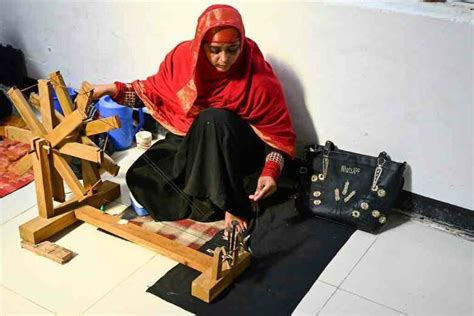 Woven Air Bangladesh Revives Elite Forgotten Fabric