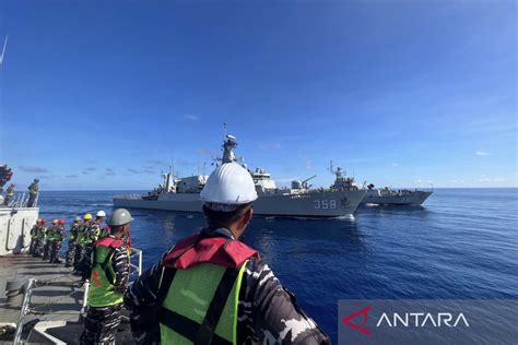 Tiga Kapal Perang TNI AL Latihan Siaga Tempur Saat Jaga Natuna Utara