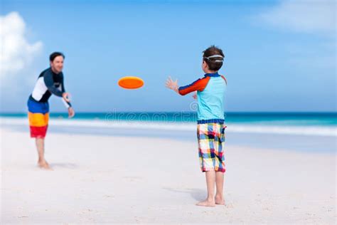 139 Boy Playing Beach Frisbee Stock Photos Free And Royalty Free Stock