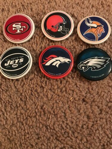 Lot Of 6 Nfl Team Metal Pins Eagles Jets Viking Broncos 49ers Brownsの