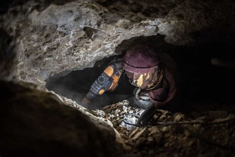 Photos South Africa S Zama Zamas Risk Their Lives In Deserted Diamond