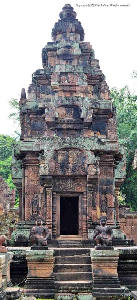 Banteay Srei: North Sanctuary Tower – East Facing Facade