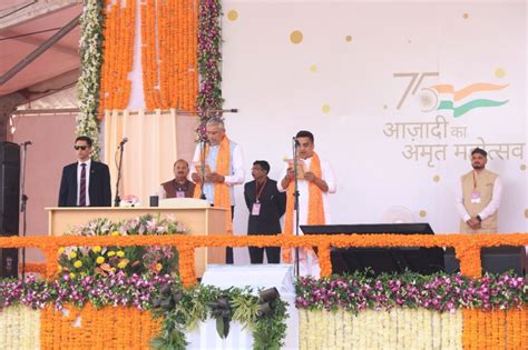 Pm Narendra Modi Greets Swearing In Ceremony Of Gujarat Cm Bhupendra Patel