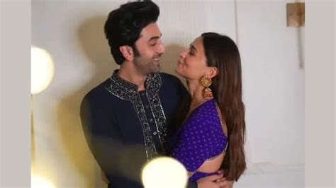 ‘r Is A Lovely Alphabet But So Is He Alia Bhatt For Ranbir Kapoor