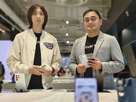 Tawarkan Pengalaman Terbaik Samsung Multi Experience Store By NASA Di