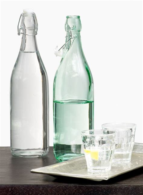 Clear Blue Glass Water Bottle French Restaurant Supplies Waitress Glass Water Bottle Bottle