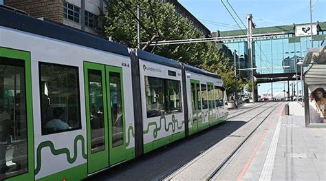 Tranvía de Bilbao Líneas horarios y tarifas del tranvía