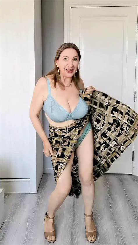 Énorme surprise sous de la lingerie menthe sexy Mamie samuse xHamster