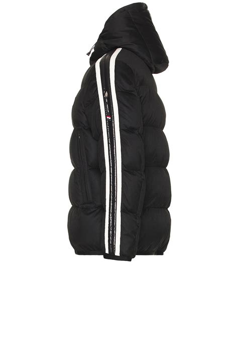 Moncler Sanbesan Jacket In Black Fwrd