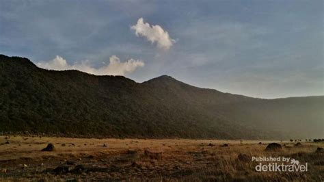 Setan Keder Gunung Gede Bikin Pendaki Jadi Keder