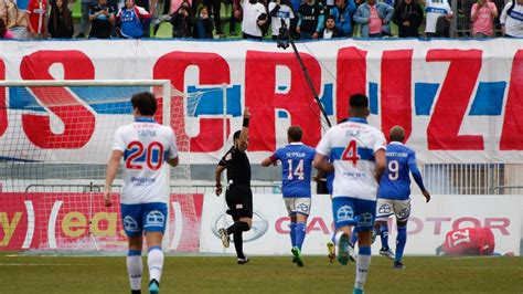 Jos Pedro Fuenzalida Raya La Cancha Tras Incidentes En El Cl Sico