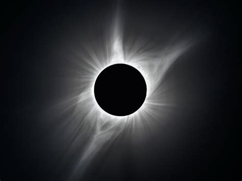 corona   total solar eclipse smithsonian photo contest