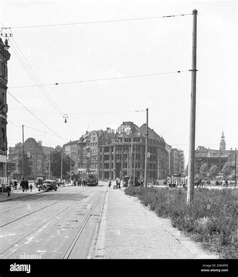 Blick In Richtung Altstadt An Den H Usern Sind Sch Den Des Zweiten