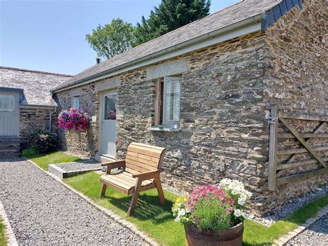 Cosy Cottage For Two Near Looe Cornwall Cottages For Rent In